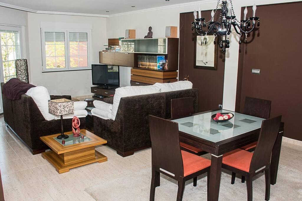Apartamento Moderno En Vimianzo, Costa Da Morte, Galicia Bagian luar foto