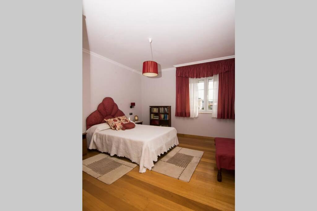 Apartamento Moderno En Vimianzo, Costa Da Morte, Galicia Bagian luar foto